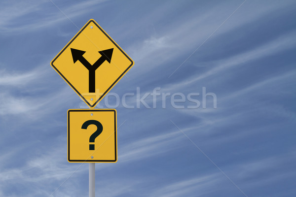 La toma de decisiones senalización de la carretera azul futuro tenedor flecha Foto stock © lorenzodelacosta