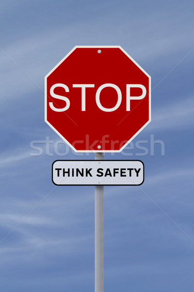 Arrêter pense sécurité stop importance signe Photo stock © lorenzodelacosta
