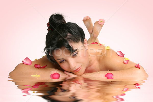 Tükröződések fürdő nyugalmas szépség gyönyörű nő békés Stock fotó © lovleah