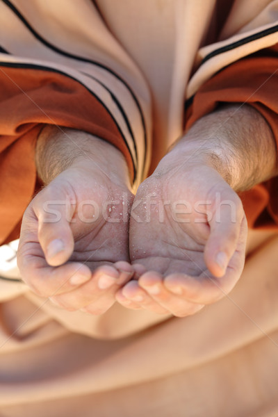 Koldus szűkölködő személy kezek együtt remény Stock fotó © lovleah