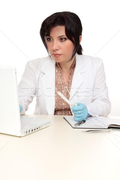 Bizonyíték törvényszéki számítógép jegyzetek nő dolgozik Stock fotó © lovleah