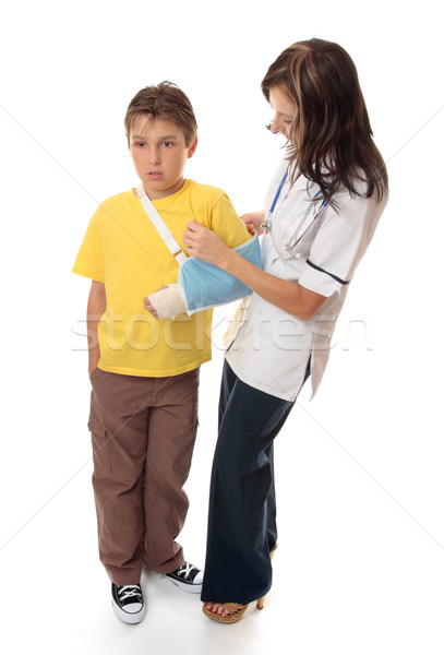 медсестры раненый мальчика здравоохранения офицер руки Сток-фото © lovleah
