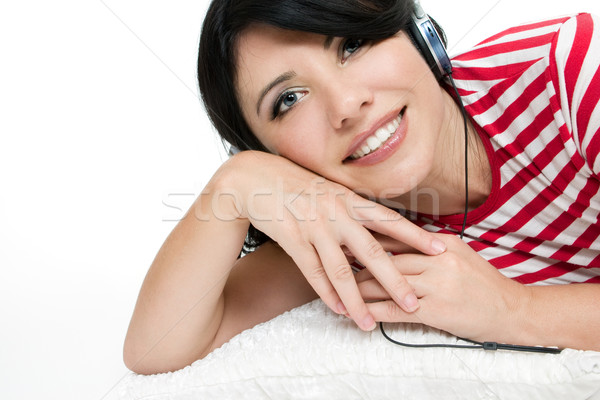 Kobieta muzyki przypadkowy relaks poduszka Zdjęcia stock © lovleah