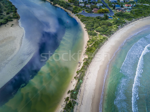 Folyó tenger blues pázsit tengerpart víz Stock fotó © lovleah