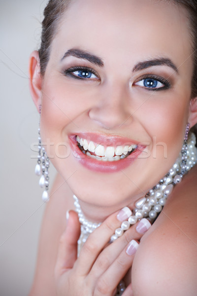 Frumos argint bijuterii farmec portret Imagine de stoc © lubavnel