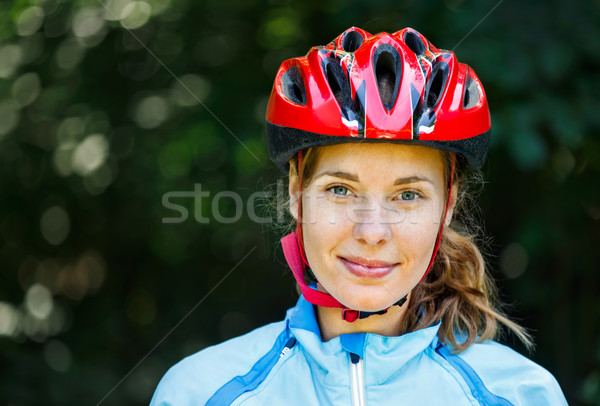 Portre mutlu genç bisikletçi spor elbise Stok fotoğraf © luckyraccoon
