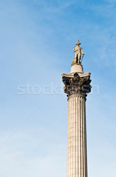 欄 廣場 倫敦 英國 藍天 天空 商業照片 © luissantos84