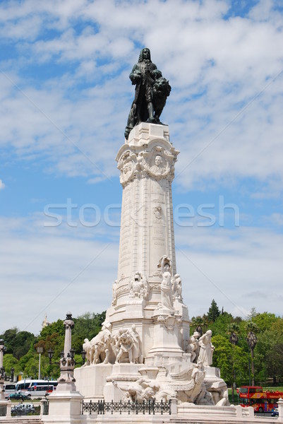 Platz Lissabon berühmt Statue Portugal Himmel Stock foto © luissantos84