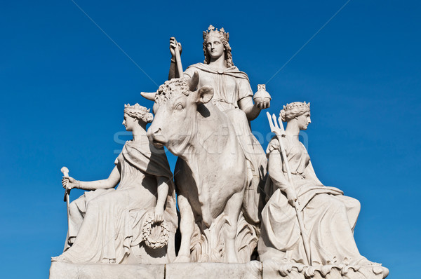 Europa estatua toro continente jardines Londres Foto stock © luissantos84