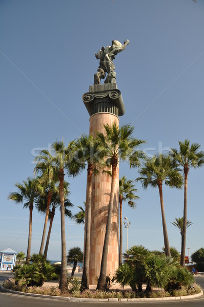 Vittoria statua la cielo arte Palm Foto d'archivio © luissantos84