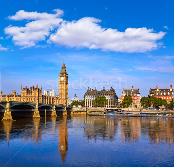 Big Ben reloj torre thames río Londres Foto stock © lunamarina