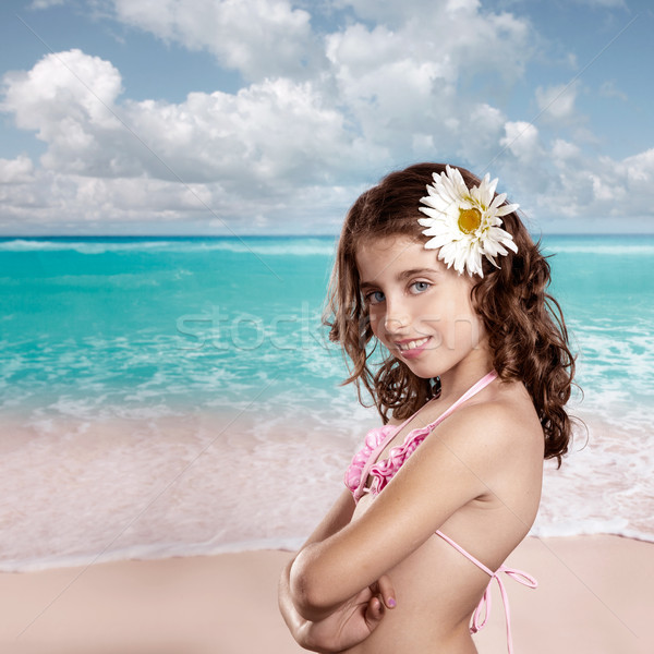 Stockfoto: Brunette · meisje · tropisch · strand · daisy · bloem · gelukkig