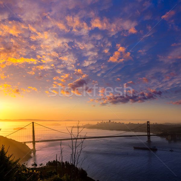 Golden Gate Bridge San Francisco zonsopgang Californië USA hemel Stockfoto © lunamarina