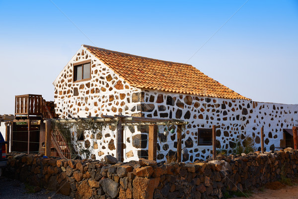 Ház Kanári-szigetek Spanyolország épület építészet sziget Stock fotó © lunamarina