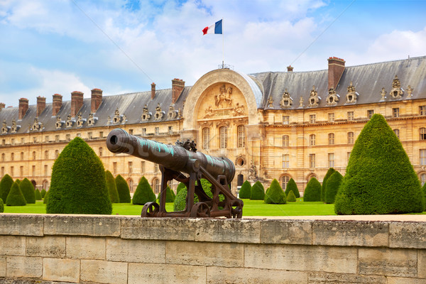 Les Invalides facade Cannons at Paris France Stock photo © lunamarina