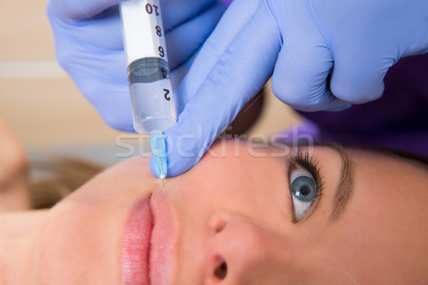Veroudering spuit vrouw gezicht vrouw gezicht Stockfoto © lunamarina