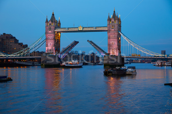 ロンドン タワーブリッジ 日没 テムズ川 川 イングランド ストックフォト © lunamarina