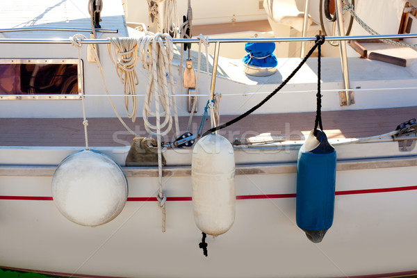 Defensa velero lado cuerdas mar océano Foto stock © lunamarina