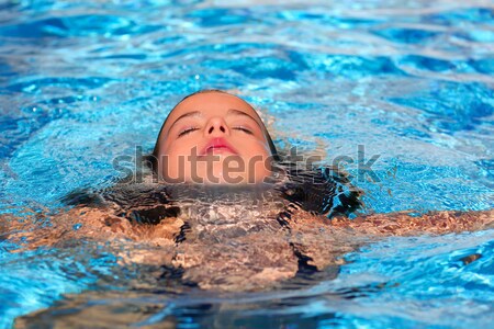 Nyugodt gyerek lány medence arc víztükör Stock fotó © lunamarina