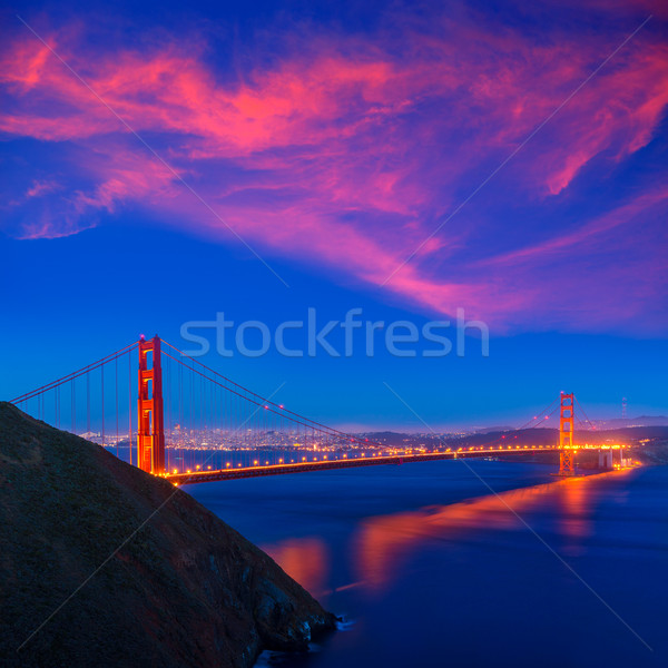 Foto stock: Golden · Gate · Bridge · San · Francisco · puesta · de · sol · California · EUA · cielo