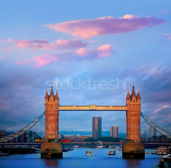 London Tower Bridge Sonnenuntergang Thames Fluss england Stock foto © lunamarina
