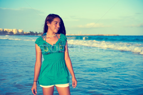 Beautiful girl caribbean praia pôr do sol bordado vestir Foto stock © lunamarina