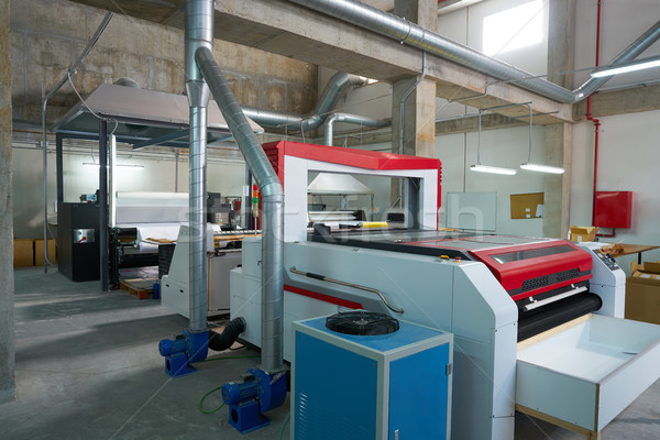 Laserowe cięcie maszyny włókienniczych transfer przemysłu Zdjęcia stock © lunamarina
