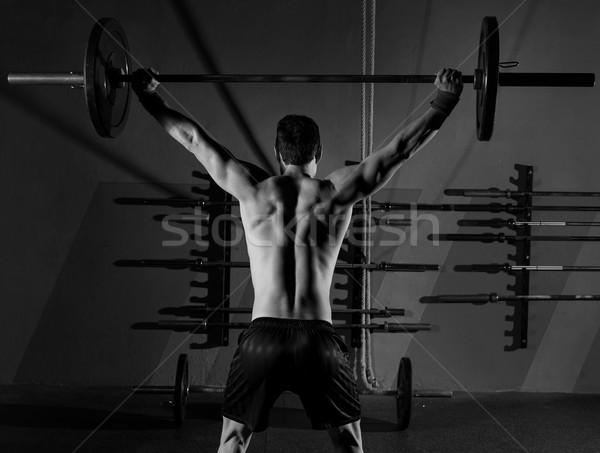 Foto stock: Barbell · levantamento · de · peso · homem · exercício · ginásio