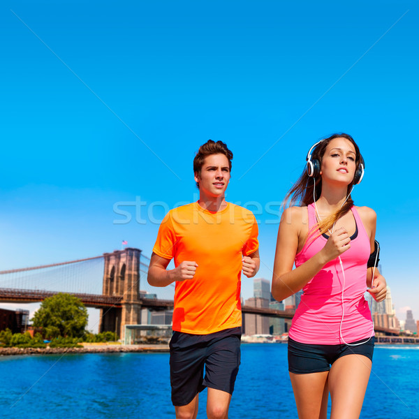 Couple running in New York Brooklyn photo mount Stock photo © lunamarina