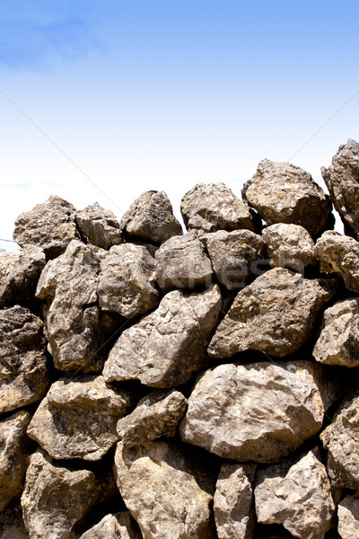 Hagyományos kőművesmunka fal sziget Spanyolország épület Stock fotó © lunamarina