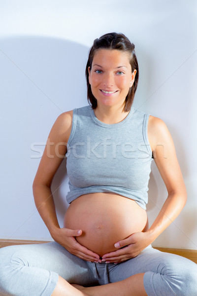 Stock fotó: Gyönyörű · terhes · nő · masszázs · kezek · has · otthon