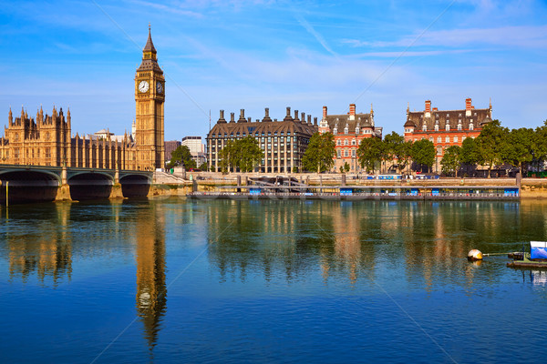 Big Ben reloj torre thames río Londres Foto stock © lunamarina