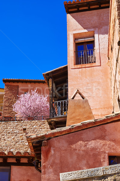 Medieval ciudad España pueblo pared calle Foto stock © lunamarina