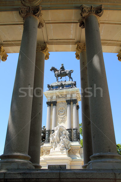 Foto d'archivio: Madrid · parco · lago · cavallo · arte · architettura