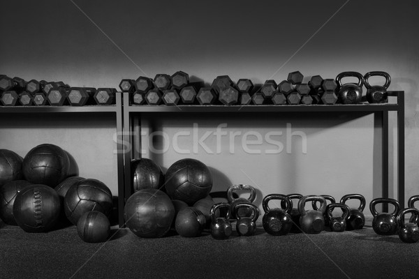 Kettlebell súlyzó súlyzós edzés tornaterem súlyzók golyók Stock fotó © lunamarina