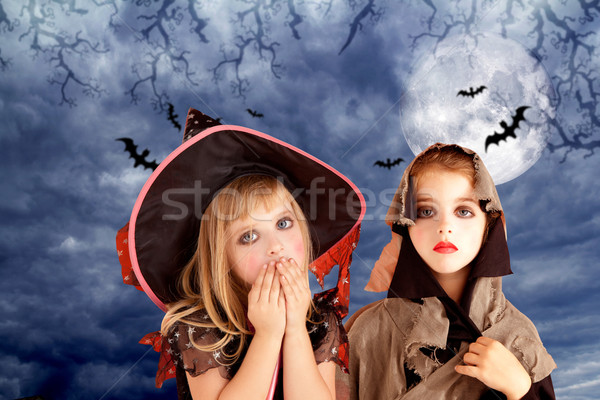 Imagine de stoc: Halloween · costume · copil · fete · Lună · noapte