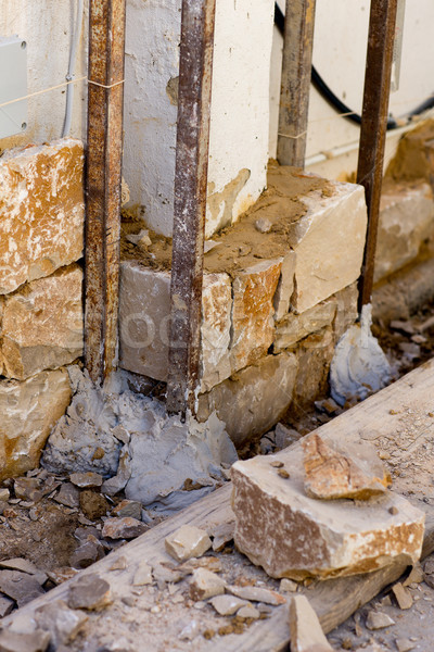 Albañilería muro de piedra proceso tradicional casa pared Foto stock © lunamarina