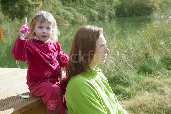 Stock foto: Kleines · Mädchen · Mutter · Friseur · Frau · Familie · Mädchen