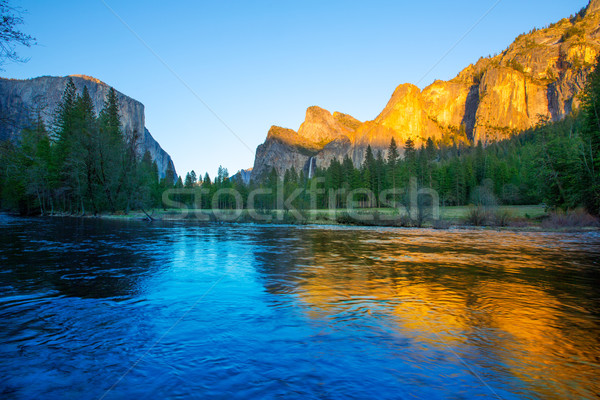 Yosemite Merced River el Capitan and Half Dome Stock photo © lunamarina