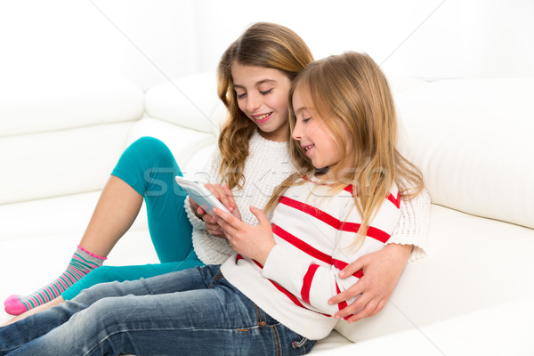 Kinderen zus vrienden kid meisjes spelen Stockfoto © lunamarina