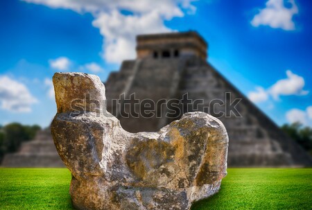 Chichen Itza Tzompantli the Wall of Skulls Stock photo © lunamarina