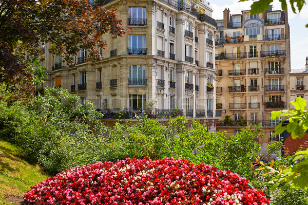 Paris montmartre grădini clădirilor vedere Franta Imagine de stoc © lunamarina