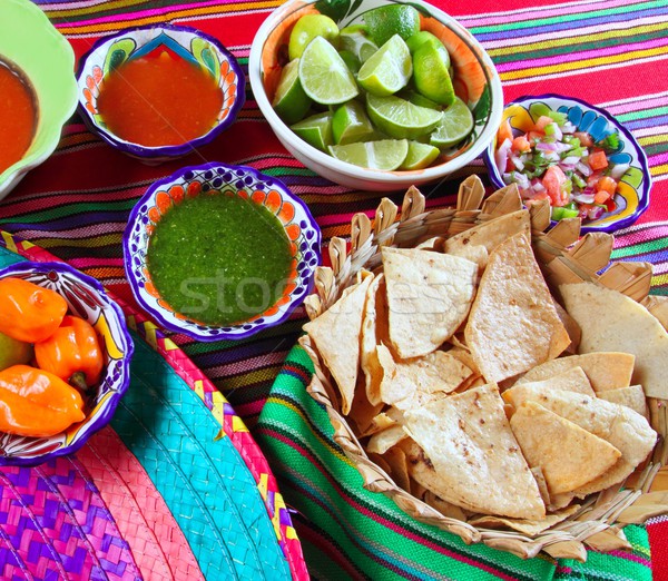 Meksika yemekleri çili nachos limon Meksika Stok fotoğraf © lunamarina