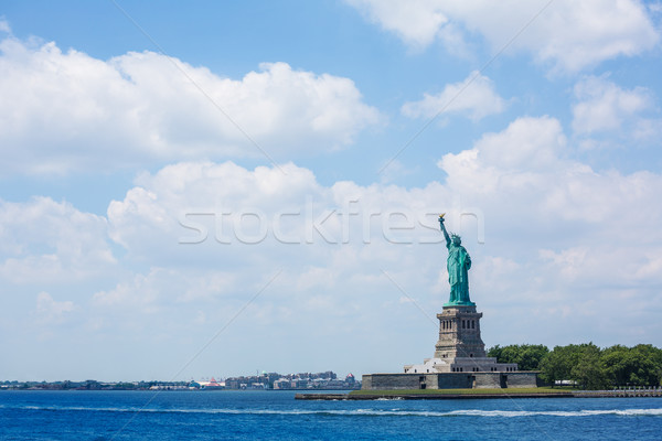 Statuie libertate New York american simbol SUA Imagine de stoc © lunamarina