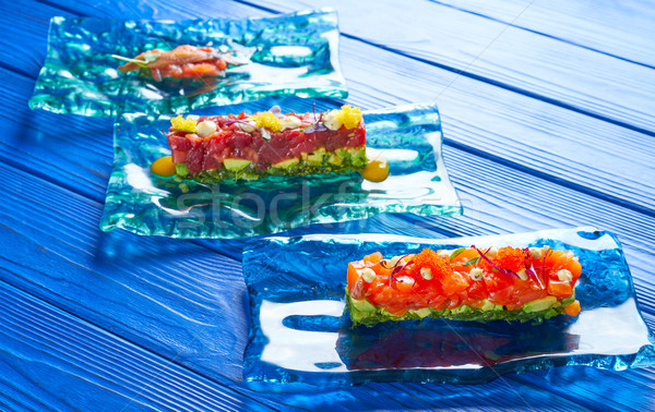 Saumon thon tomate bois fond bleu [[stock_photo]] © lunamarina
