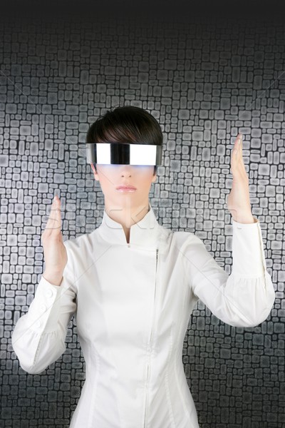 Foto stock: Futurista · moderna · mujer · de · negocios · acero · gafas · androide