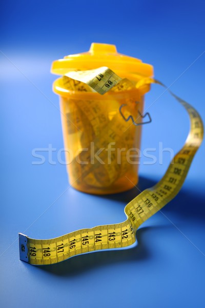 Centimeter tape prullenbak einde dieet zorg Stockfoto © lunamarina