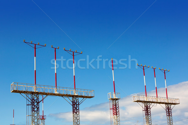 Iniş ışıklar towers beyaz kırmızı mavi gökyüzü Stok fotoğraf © lunamarina