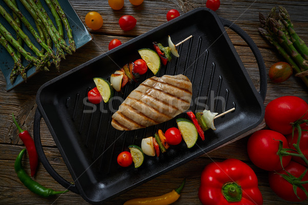 Pollo alla griglia seno vegetali grill pan alimentare Foto d'archivio © lunamarina