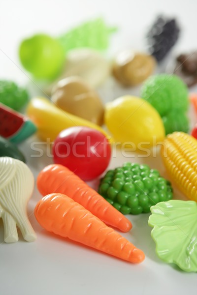 Műanyag játék hamisítvány zöldségek gyümölcsök gyerekek Stock fotó © lunamarina